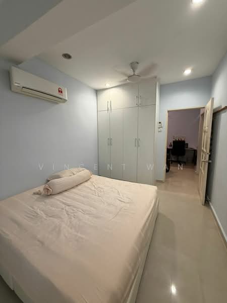 2-storey Terraced House for Sale in SS2 (Petaling Jaya) - Vincent Wan - Bedroom - PropertyGuru.com.my