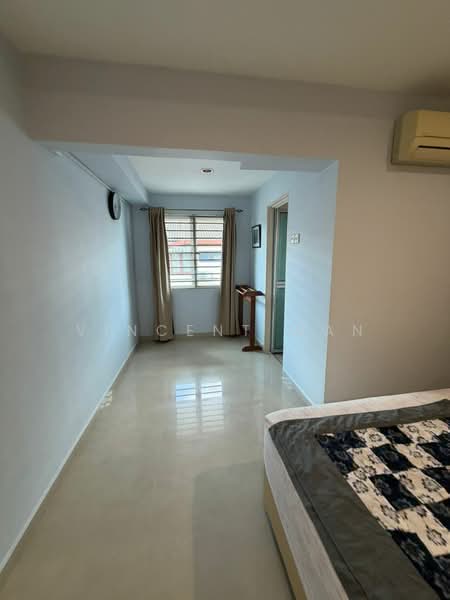 2-storey Terraced House for Sale in SS2 (Petaling Jaya) - Vincent Wan - Bedroom - PropertyGuru.com.my