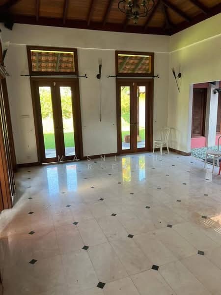 Bungalow for Sale in Bukit Gita Bayu (Seri Kembangan) - Masnizah Arifin - Living Room - PropertyGuru.com.my