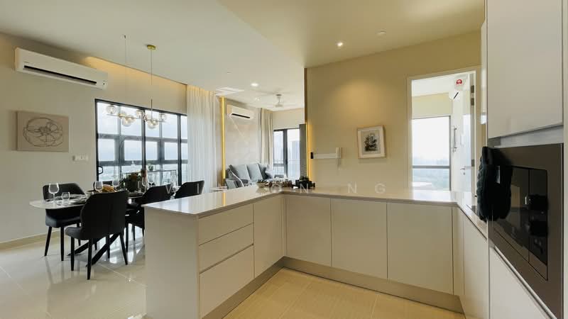 Service Residence for Sale at Hampton Height Damansara - Winson Ng - Dining Room - PropertyGuru.com.my