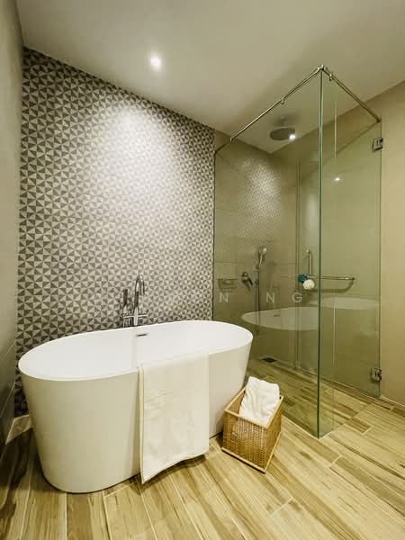 Service Residence for Sale at Hampton Height Damansara - Winson Ng - Bathroom - PropertyGuru.com.my