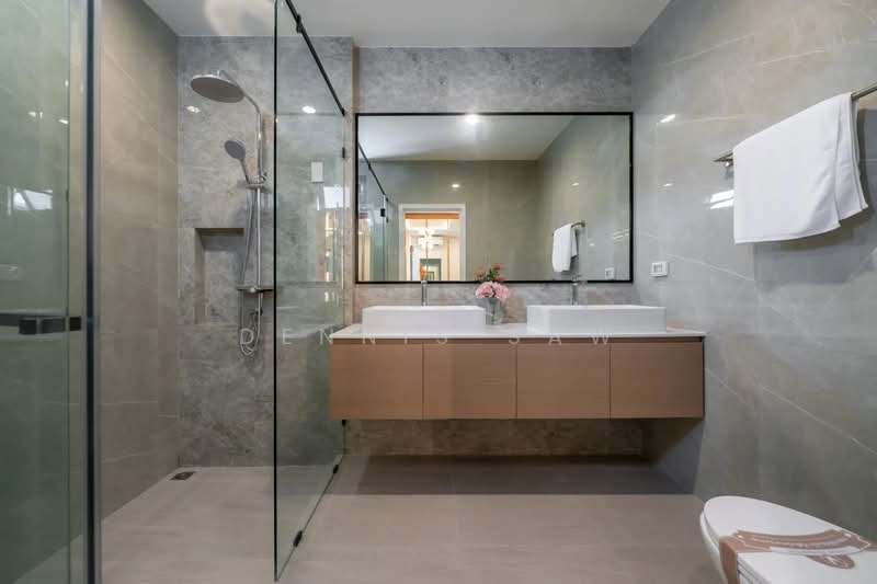 Townhouse for Sale in Sepang (Selangor) - Dennis Saw - Bathroom - PropertyGuru.com.my