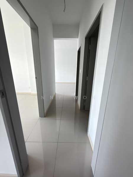 Condominium for Sale at D' Starlingtton - Fanny Wong - Corridor - PropertyGuru.com.my