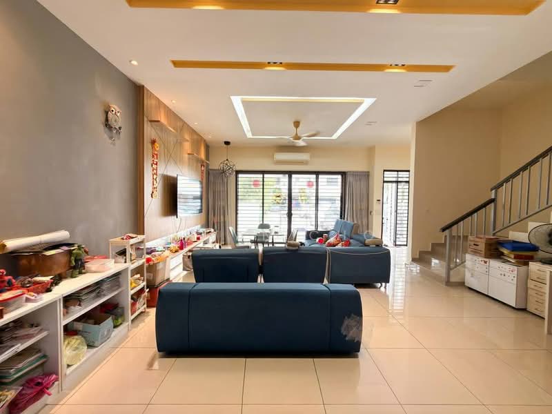 2-storey Terraced House for Sale in Semenyih (Selangor) - Bryan Cho - Living Room - PropertyGuru.com.my