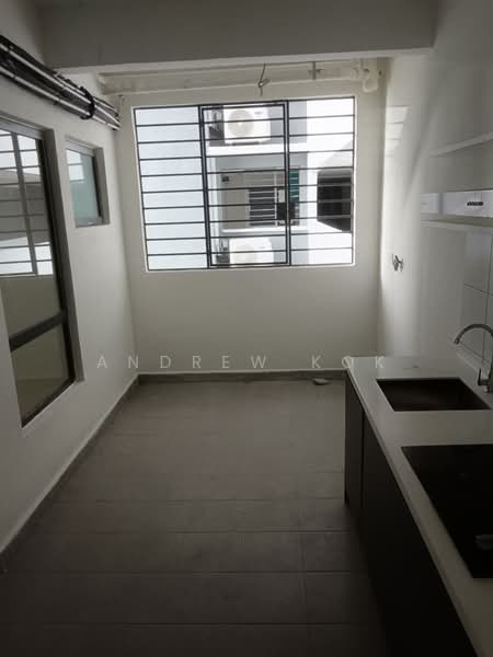 Service Residence for Sale at E'Island Lake Haven - Andrew Kok - PropertyGuru.com.my