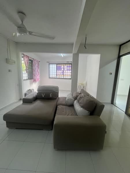 2-storey Terraced House for Rent in Taman Desa Cemerlang (Ulu Tiram) - Eve Chan - Living Room - PropertyGuru.com.my