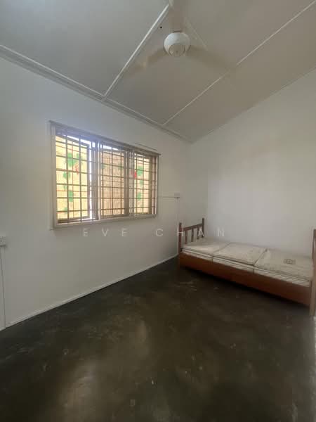2-storey Terraced House for Rent in Taman Desa Cemerlang (Ulu Tiram) - Eve Chan - Bedroom - PropertyGuru.com.my