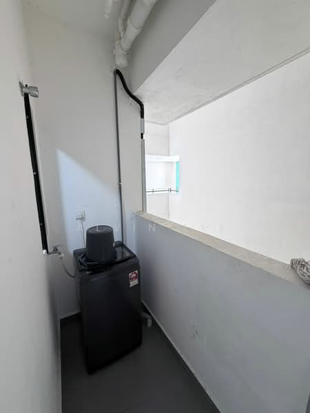 Servis Apartment untuk Disewa di MKH Boulevard II - Alvin Lee - yard area - PropertyGuru.com.my