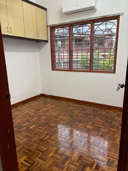 Rumah Teres 2 Tingkat untuk Disewa di Usj 6 (Subang Jaya) - James Loh - Interior - PropertyGuru.com.my