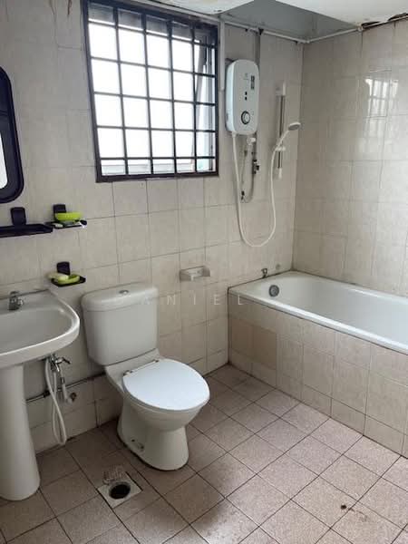 Condominium for Sale at Sri Impian Condominium - DANIEL . - PropertyGuru.com.my