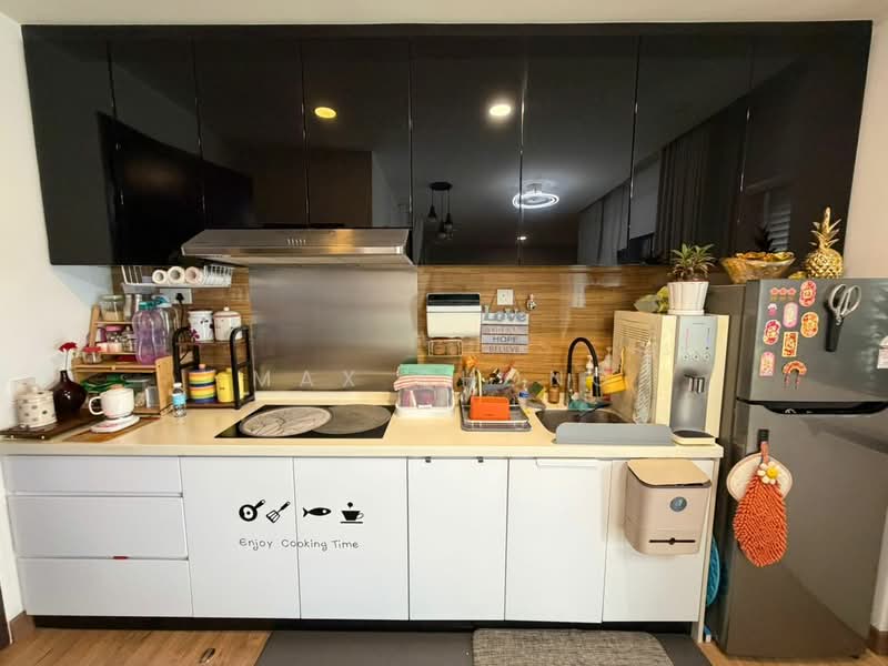 Service Residence for Sale at Symphony Tower (Menara Simfoni) - Max Chong - Kitchen - PropertyGuru.com.my