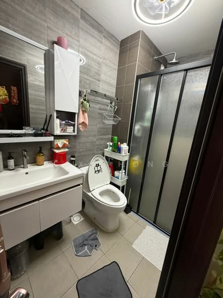 Service Residence for Sale at Symphony Tower (Menara Simfoni) - Max Chong - Bathroom - PropertyGuru.com.my