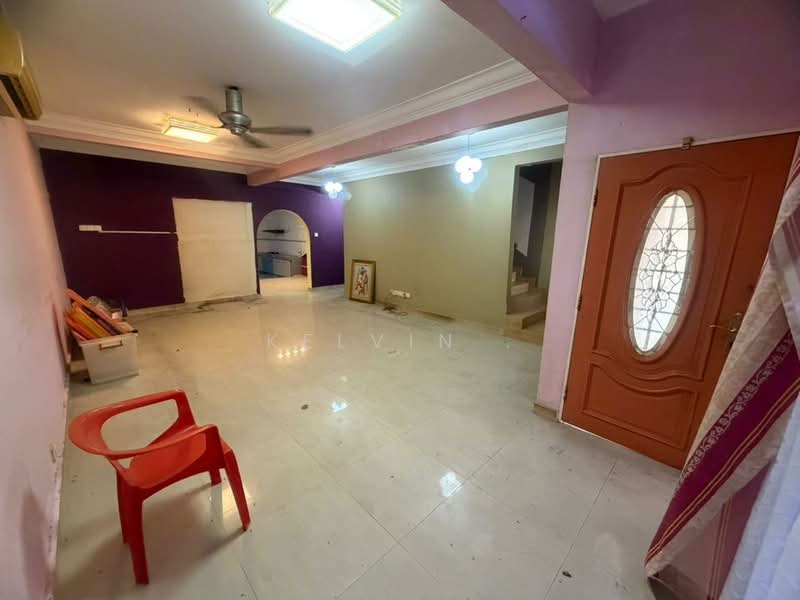 2-storey Terraced House for Sale in Rawang Perdana (Rawang) - Kelvin . - Living Room - PropertyGuru.com.my