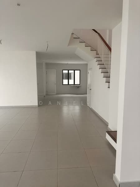 Rumah Berkembar untuk Dijual di Seremban (Negeri Sembilan) - DANIEL . - PropertyGuru.com.my