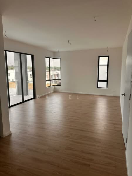 Rumah Berkembar untuk Dijual di Seremban (Negeri Sembilan) - DANIEL . - PropertyGuru.com.my