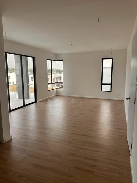 Rumah Berkembar untuk Dijual di Rasah Kemayan (Seremban) - DANIEL . - PropertyGuru.com.my