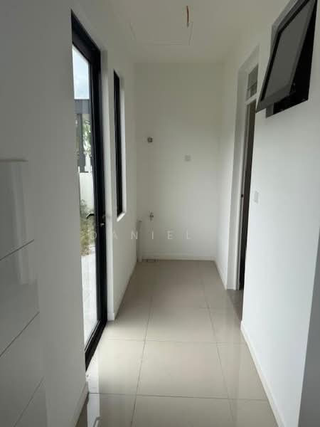 Rumah Teres 2 Tingkat untuk Dijual di Banting (Selangor) - DANIEL . - PropertyGuru.com.my
