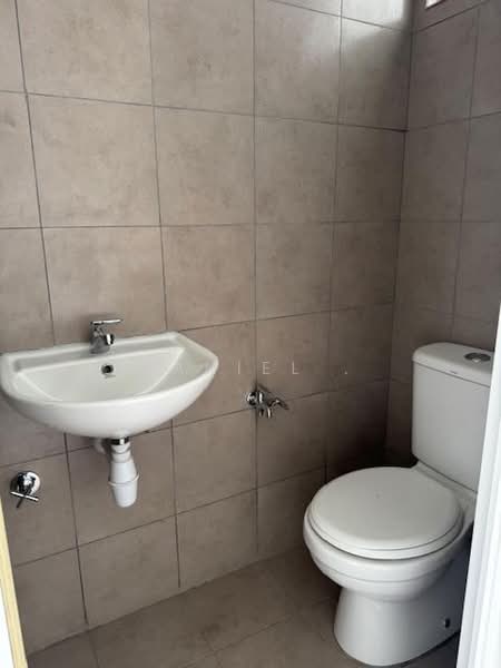 Rumah Teres 2 Tingkat untuk Dijual di Banting (Selangor) - DANIEL . - PropertyGuru.com.my