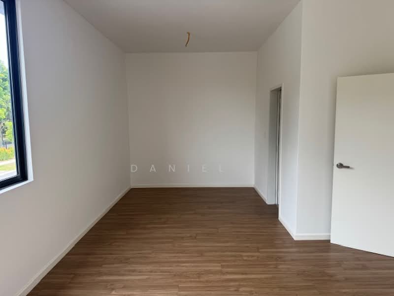 Rumah Teres 2 Tingkat untuk Dijual di Banting (Selangor) - DANIEL . - PropertyGuru.com.my