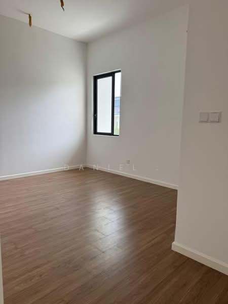 Rumah Teres 2 Tingkat untuk Dijual di Banting (Selangor) - DANIEL . - PropertyGuru.com.my