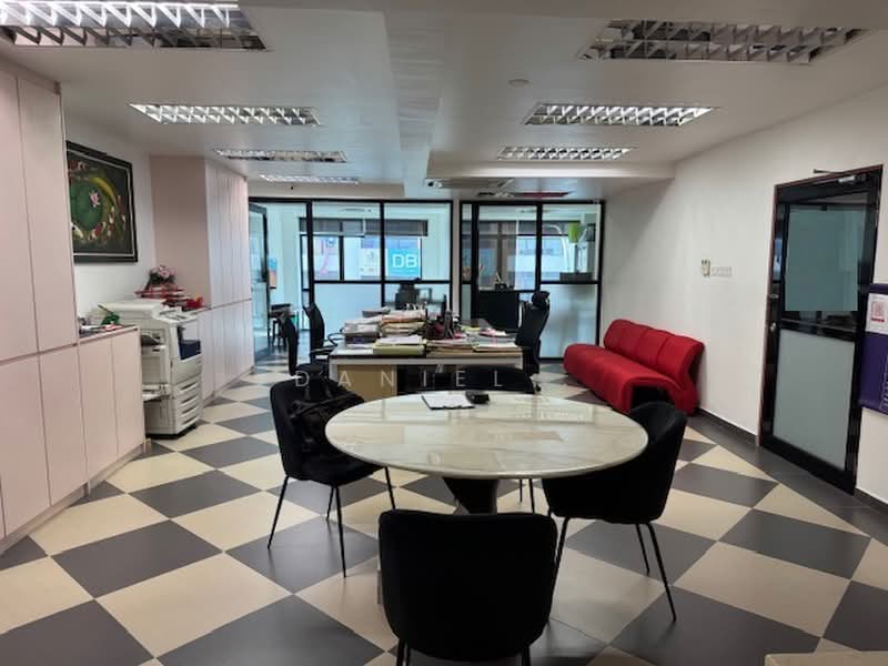Office for Sale in Ampang Jaya (Ampang) - DANIEL . - PropertyGuru.com.my