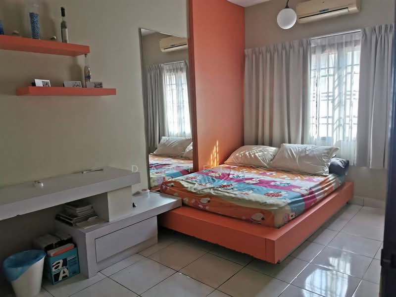 3-storey Terraced House for Sale in Kayu Ara (Selangor) - DANIEL . - PropertyGuru.com.my