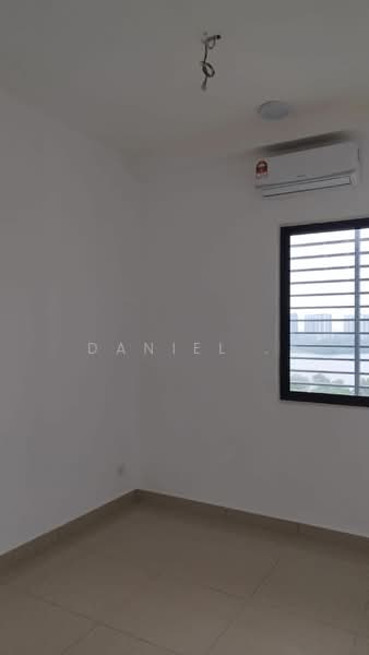 Kondominium untuk Dijual di Skyvilla @ D'Island - DANIEL . - PropertyGuru.com.my