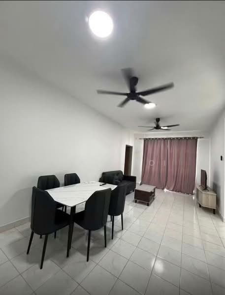 Apartment for Rent at Residensi Larkin Indah - Jane Ngoi - Living Room - PropertyGuru.com.my