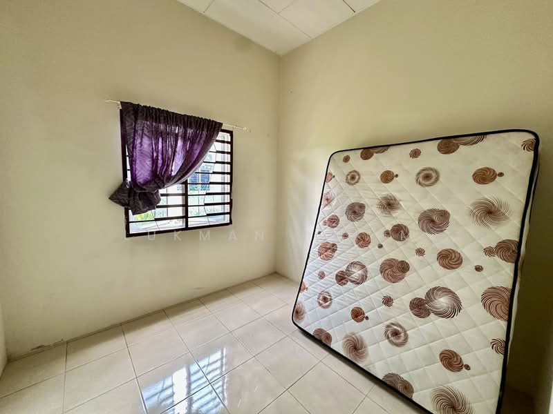 1-storey Terraced House for Sale in Shah Alam (Selangor) - Lukman Hakim - PropertyGuru.com.my