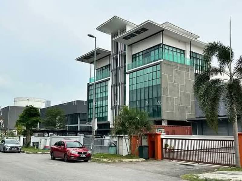 Semi-D Factory for Rent in BANDAR PUCHONG JAYA (Puchong) - H.K Ching - Exterior - PropertyGuru.com.my