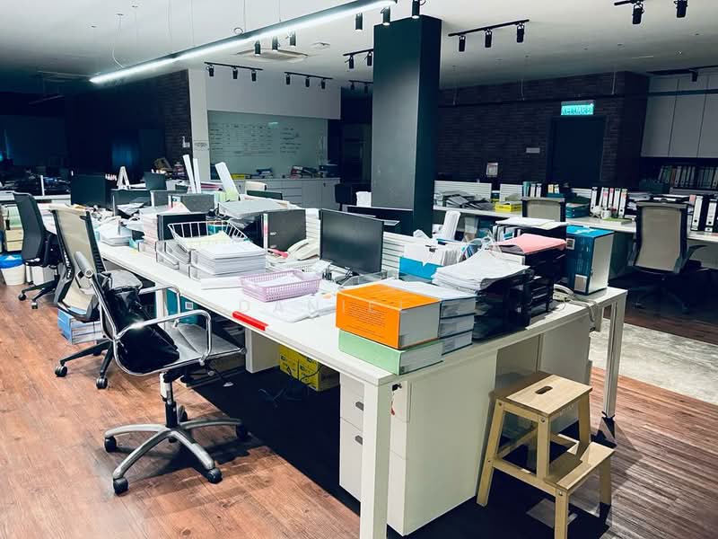 Kedai / Pejabat untuk Dijual di Bukit Jelutong (Shah Alam) - DANIEL . - PropertyGuru.com.my