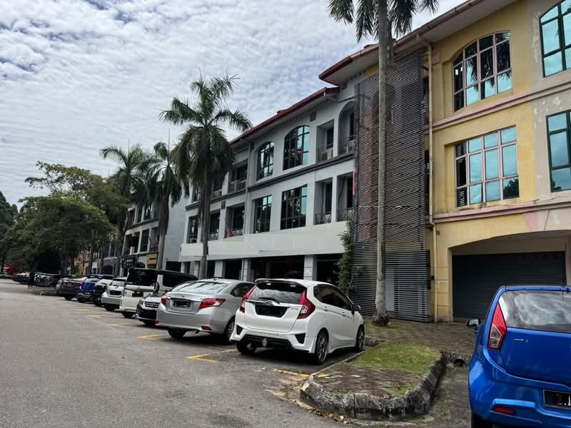 Kedai / Pejabat untuk Dijual di Bukit Jelutong (Shah Alam) - DANIEL . - PropertyGuru.com.my