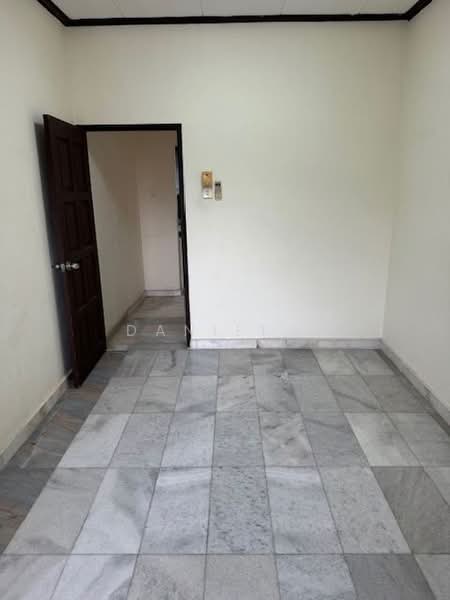 Condominium for Sale at Sri Bayu Condominium - DANIEL . - PropertyGuru.com.my