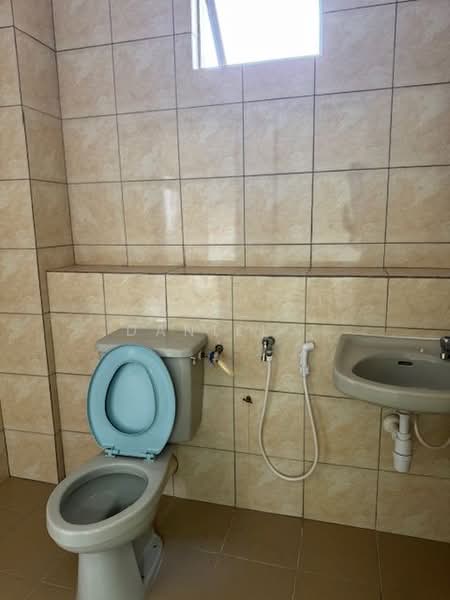 Condominium for Sale at Sri Bayu Condominium - DANIEL . - PropertyGuru.com.my