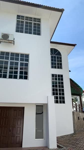 Bungalow for Sale in Bukit Rahman Putra (Sungai Buloh) - DANIEL . - PropertyGuru.com.my