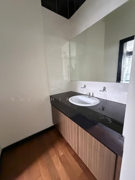 Kondominium untuk Disewa di Hartamas Regency 2 - Hui Ching Khoo - Bathroom - PropertyGuru.com.my