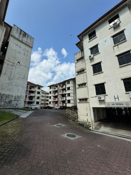Kondominium untuk Dijual di Skudai Villa - Pauline Ng - Exterior - PropertyGuru.com.my