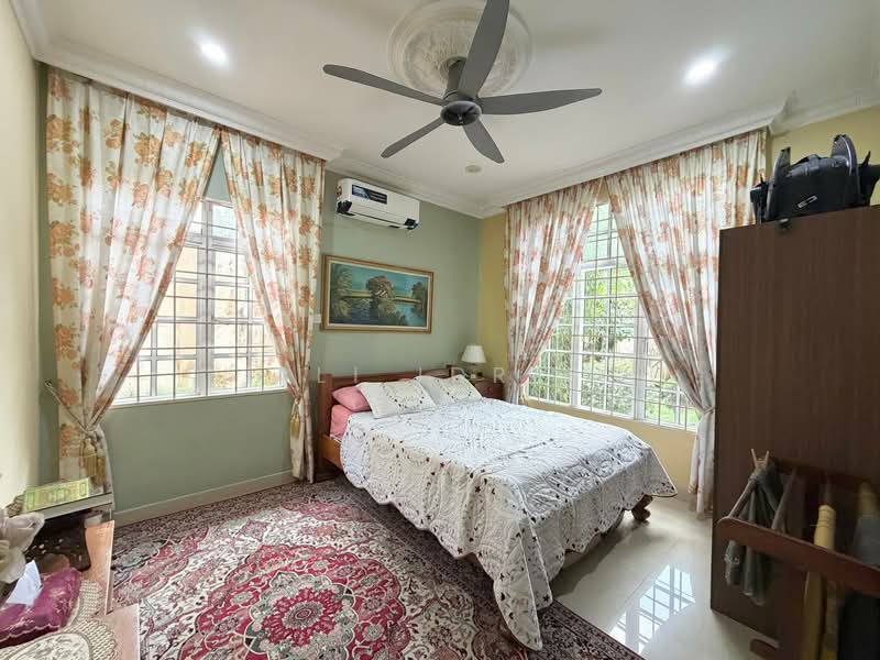 Rumah Banglo untuk Dijual di Seksyen 8 (Kota Damansara) - Ali Idris - Bedroom - PropertyGuru.com.my
