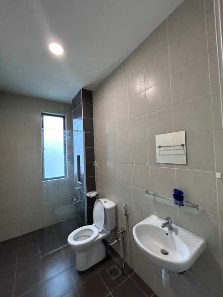 Banglo Pautan untuk Disewa di Iskandar Puteri (Nusajaya) (Johor) - Dylan Tan - Bathroom - PropertyGuru.com.my