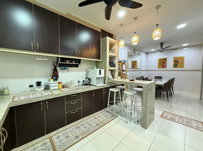 2.5-storey Terraced House for Sale in Seri Sungai Long (Kajang) - Jocelyn Soo - PropertyGuru.com.my