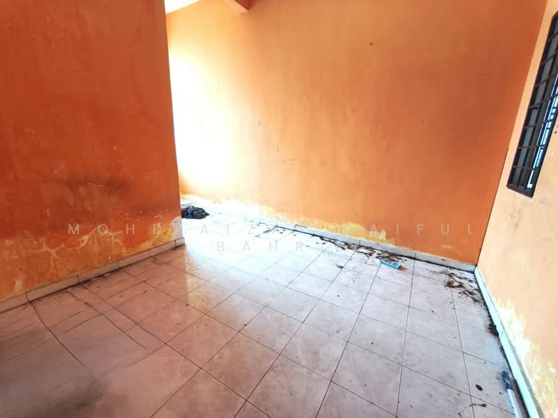 Rumah Teres 2 Tingkat untuk Dijual di Taman Cengal Utama (Paroi) - Mohd Aizat Saiful Bahri - Interior - PropertyGuru.com.my