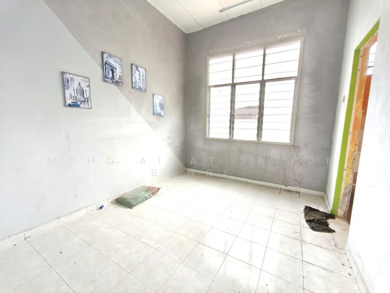 Rumah Teres 2 Tingkat untuk Dijual di Taman Cengal Utama (Paroi) - Mohd Aizat Saiful Bahri - Interior - PropertyGuru.com.my