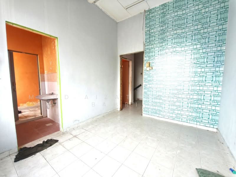 Rumah Teres 2 Tingkat untuk Dijual di Taman Cengal Utama (Paroi) - Mohd Aizat Saiful Bahri - Interior - PropertyGuru.com.my
