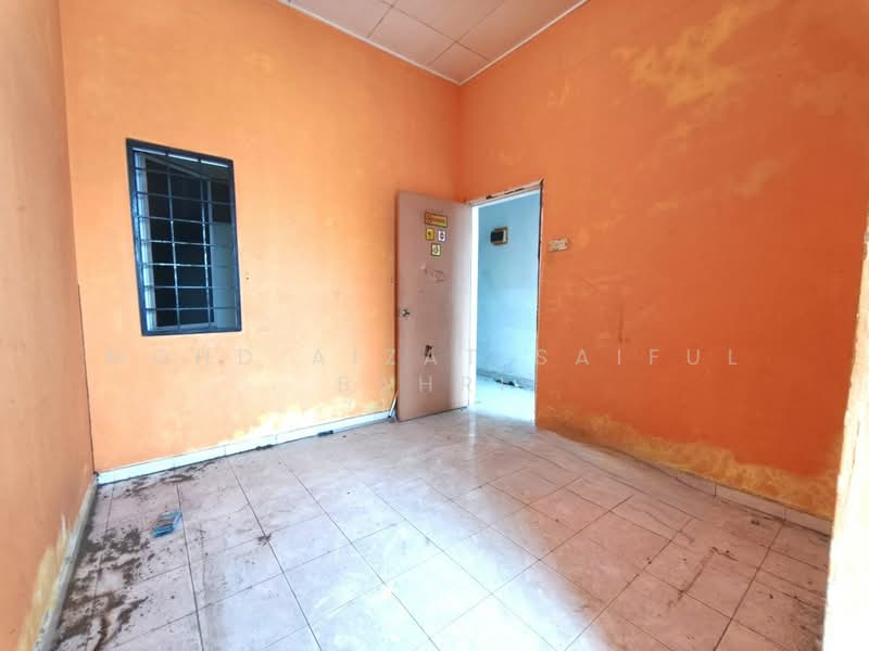 Rumah Teres 2 Tingkat untuk Dijual di Taman Cengal Utama (Paroi) - Mohd Aizat Saiful Bahri - Interior - PropertyGuru.com.my