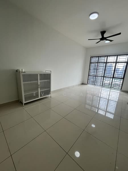 Service Residence for Rent at Skysuites @ Meldrum Hills - Eve Chan - Living Room - PropertyGuru.com.my