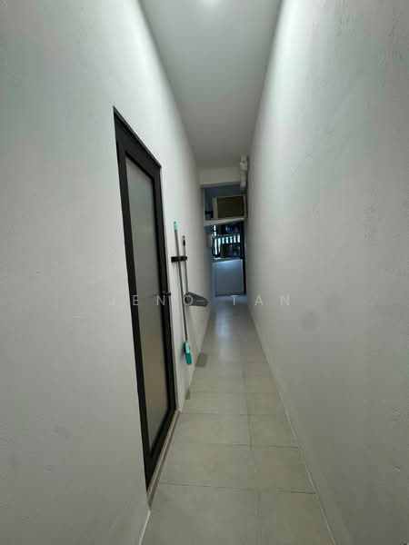 Condominium for Rent at Milano Eight - Jeno Tan - Corridor - PropertyGuru.com.my