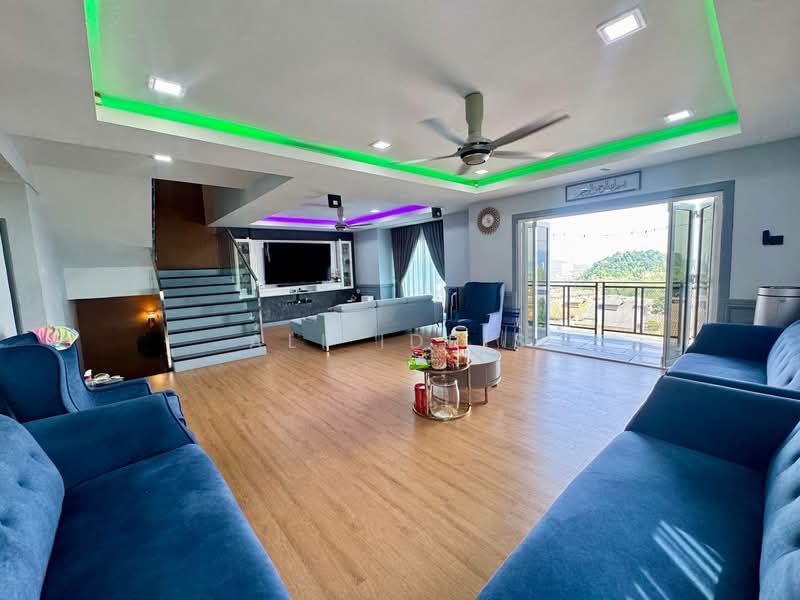 Semi-Detached House for Sale in Ampang (Selangor) - Ali Idris - Living Room - PropertyGuru.com.my