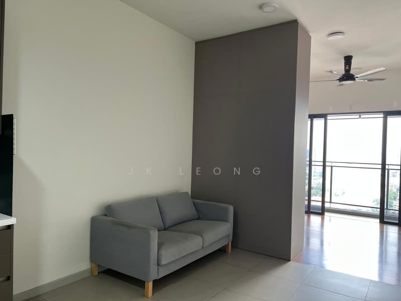 Servis Apartment untuk Disewa di Seventeen Mall & Residences (Biji Living) - JK Leong - Living Room - PropertyGuru.com.my