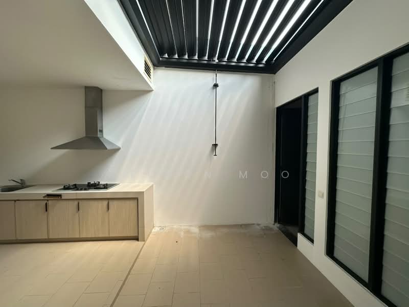 Rumah Teres 3-Tingkat untuk Disewa di 20 Trees (Melawati) - Welson Moo - Kitchen - PropertyGuru.com.my