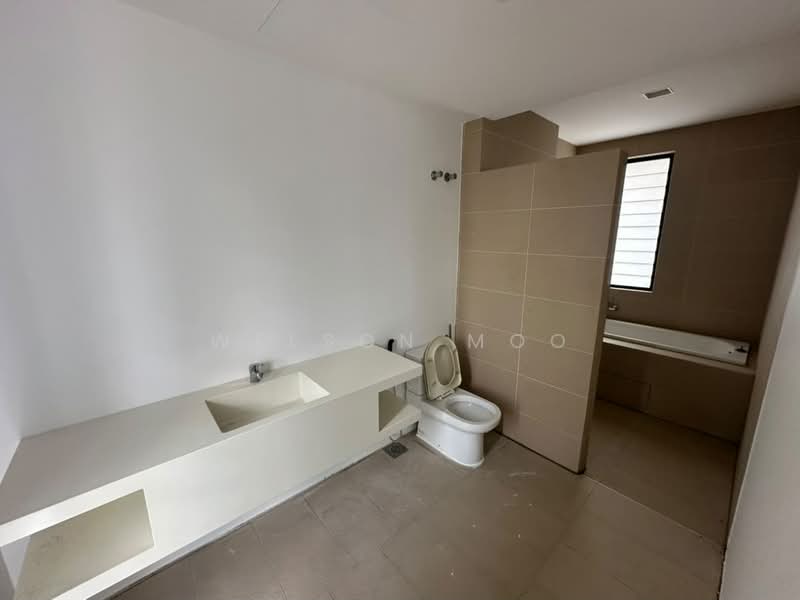 Rumah Teres 3-Tingkat untuk Disewa di 20 Trees (Melawati) - Welson Moo - Bathroom - PropertyGuru.com.my
